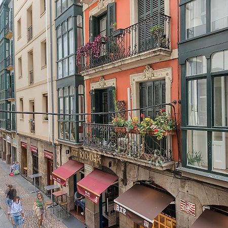 Appartamento Moderno Y Lujoso En El Historico Casco Viejo Bilbao Esterno foto